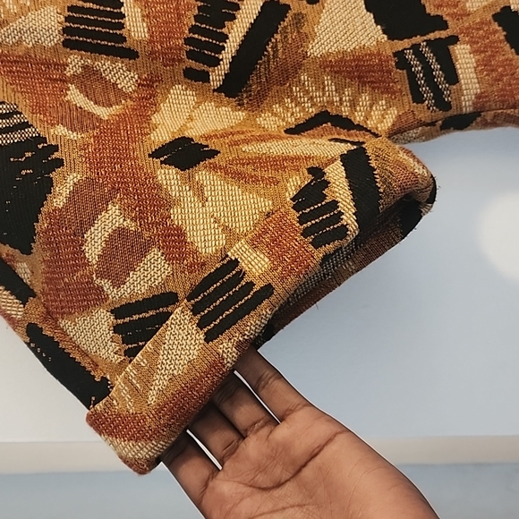 Patterned Nolan Top - Picture 2 of 4